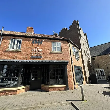 The Sandpiper - Part Of The The Bay Filey Village With Pool, Gym And Direct Access, Pub, Restaurant, Tennis And Meadows Walks