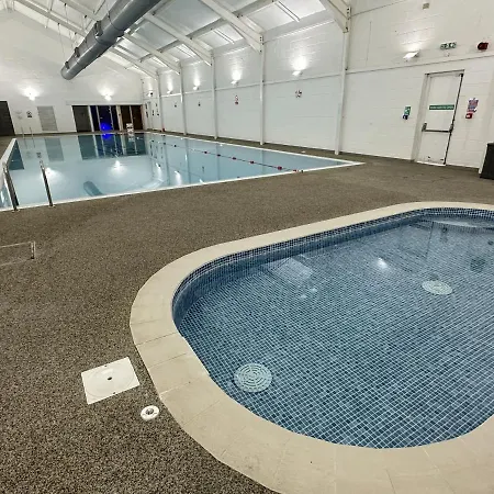 The Sandpiper - Part Of The The Bay Filey Village With Pool, Gym And Direct Access, Pub, Restaurant, Tennis And Meadows Walks