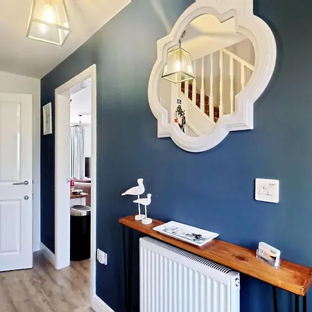 The Sandpiper - Part Of The The Bay Filey Village With Pool, Gym And Direct Access, Pub, Restaurant, Tennis And Meadows Walks Semesterbostad Reighton