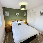 بيت للعطل The Sandpiper - Part Of The The Bay Filey Village With Pool, Gym And Direct Access, Pub, Restaurant, Tennis And Meadows Walks